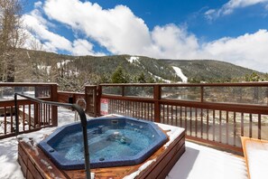 Outdoor spa tub - Nostalgic Mountain Getaway, Only a Short Walk to Lifts or River Run! (Keystone)