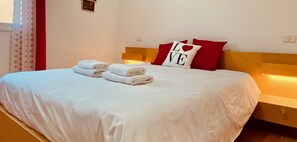 2 bedrooms, iron/ironing board, WiFi - Casa de Las Flores (Santa Lucía de Tirajana)