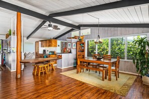 Casa, 3 habitaciones | Restaurantes