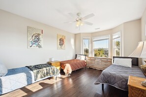 House, 3 Bedrooms | 3 bedrooms, desk, laptop workspace, iron/ironing board