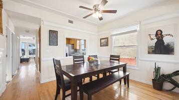 House, 3 Bedrooms | Dining