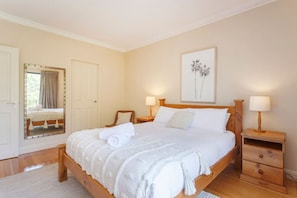 1 Schlafzimmer, Bügeleisen/Bügelbrett, Reisekinderbett, WLAN