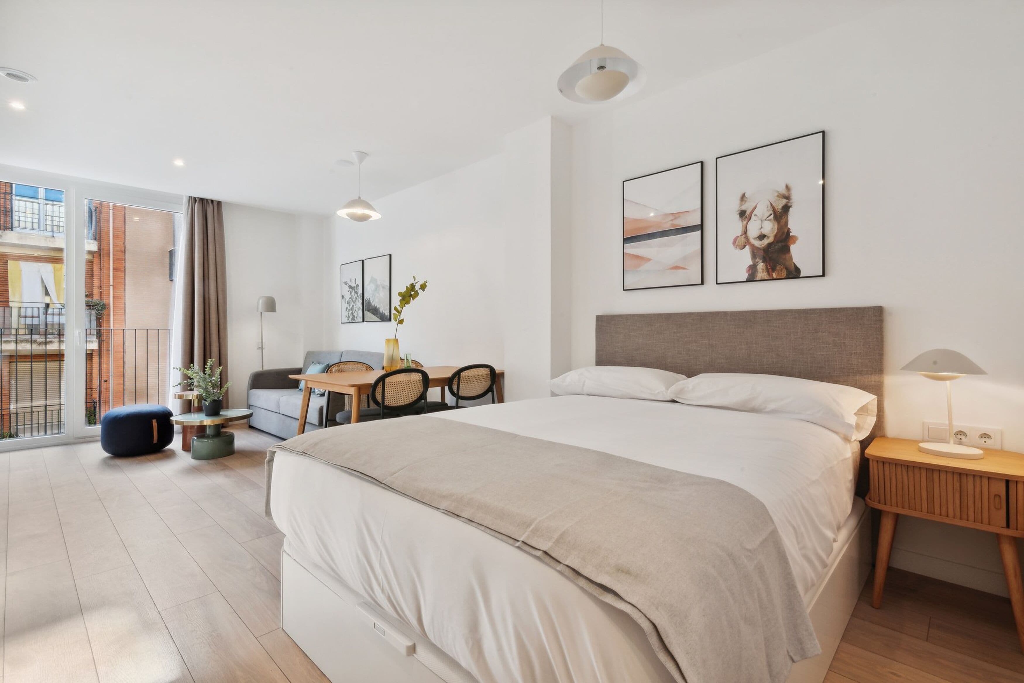 Studio Apartment with sofa bed + balcony | 1 bedroom, desk, laptop workspace, WiFi (free)