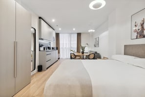 1 bedroom, individually decorated, individually furnished, desk - Limehome Valencia Carrer del Pare Palau (Valencia)