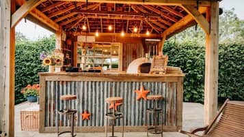 Cottage | Bar (di properti)