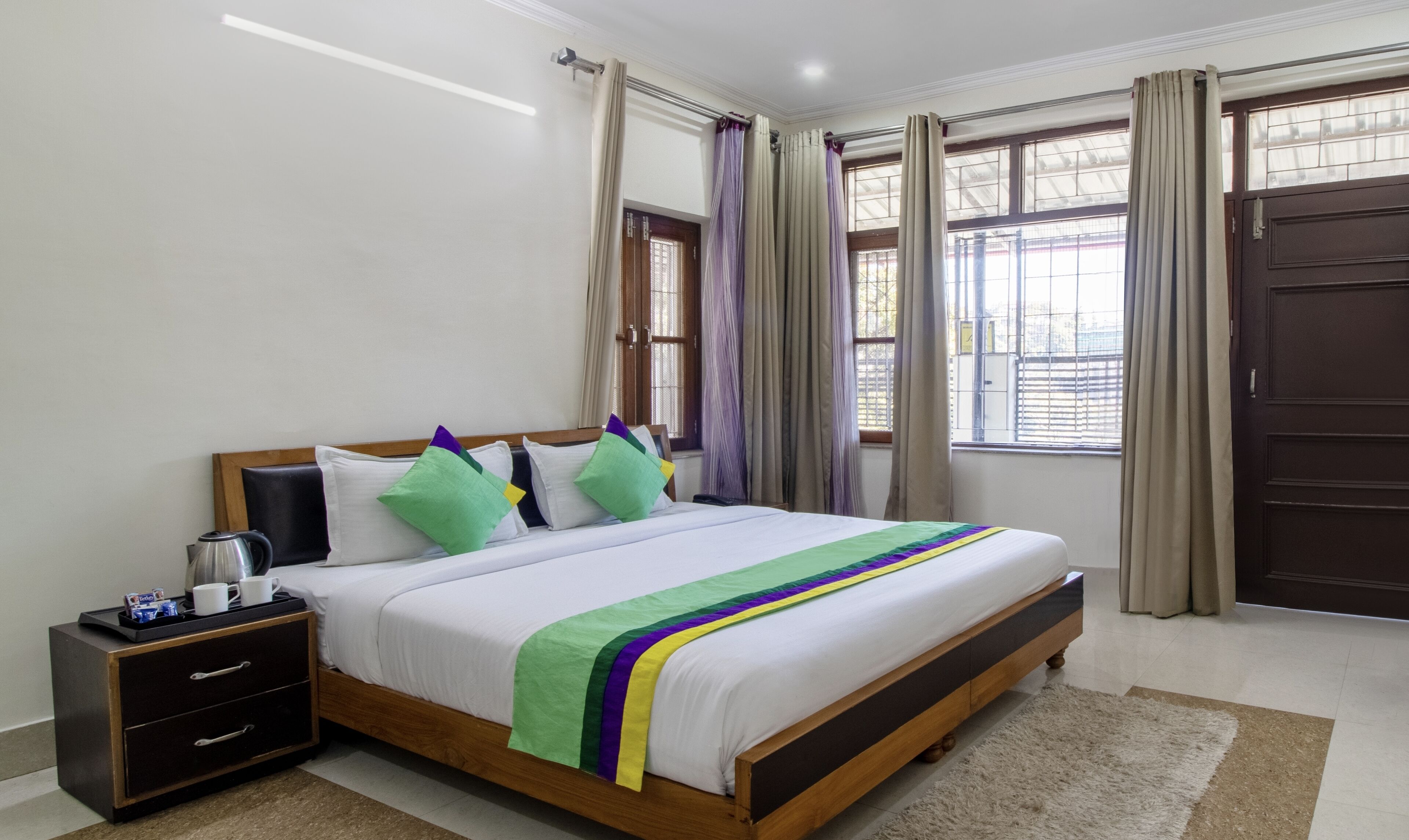 Deluxe Double Room, Balcony | In-room safe, iron/ironing board (on request), rollaway beds (surcharge)