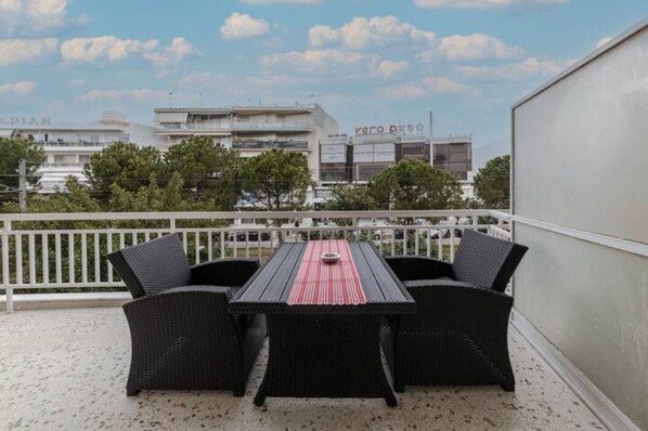 City Apartment | Terrace/patio - Bijou apartment in Glyfada center (Glyfada)