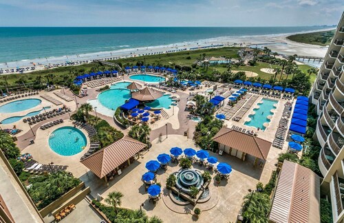 Fabulous Beach House | Great Outdoor Areas | Resort Amenities | 4829 Cantor Ct