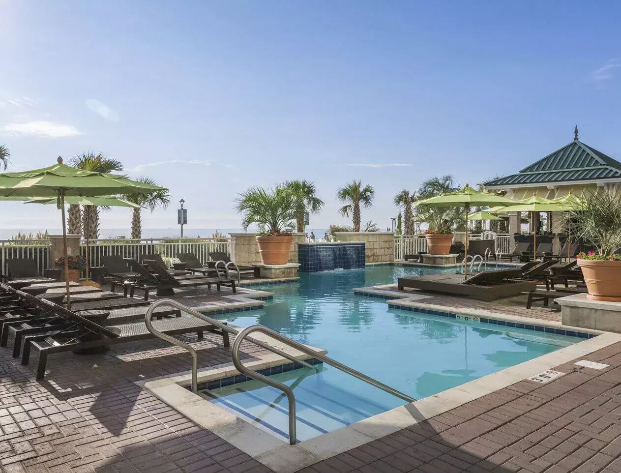 OCEAN BEACH CLUB\n