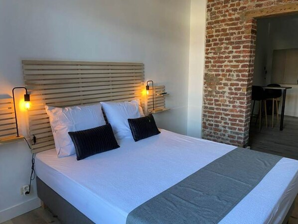 1 habitación, wifi y ropa de cama