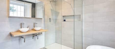 Shower, towels
