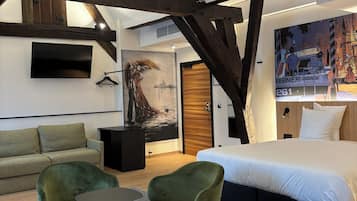 Coffres-forts dans les chambres, bureau, rideaux occultants