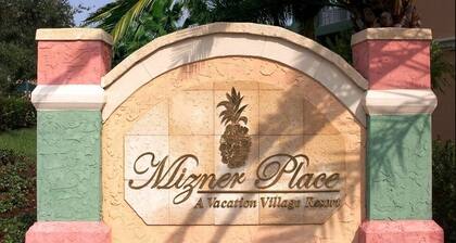 Luxury Condo in Weston