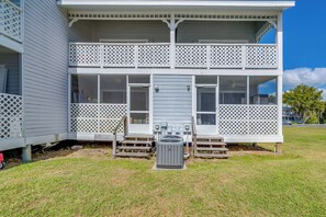 Apartment (2 Bedrooms) | Interior - Waterfront Inverness Retreat w/ 3 Boat Ramps (Inverness)