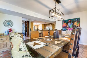 House (6 Bedrooms) | Interior - 'full Circle Ranch' w/ Pool & Views in Cave Creek (Cave Creek)