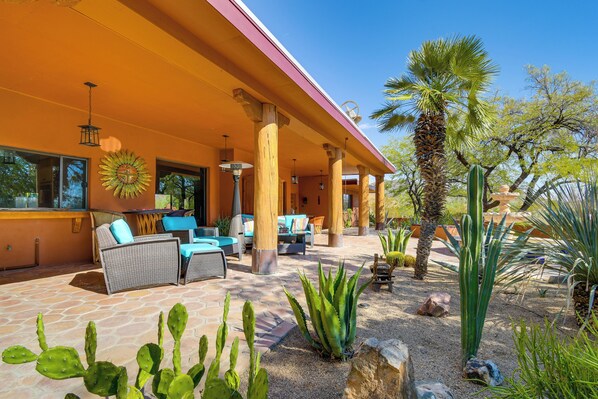 House (6 Bedrooms) | Interior - 'full Circle Ranch' w/ Pool & Views in Cave Creek (Cave Creek)