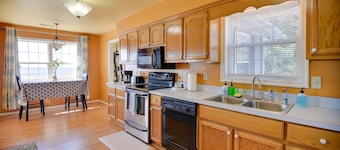 Shiloh Vacation Rental w/ Albemarle Sound Views