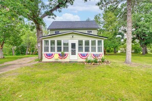 House (4 Bedrooms) | Interior - Charming Long Lake Home w/ Dock on 2 Acres! (Park Rapids)