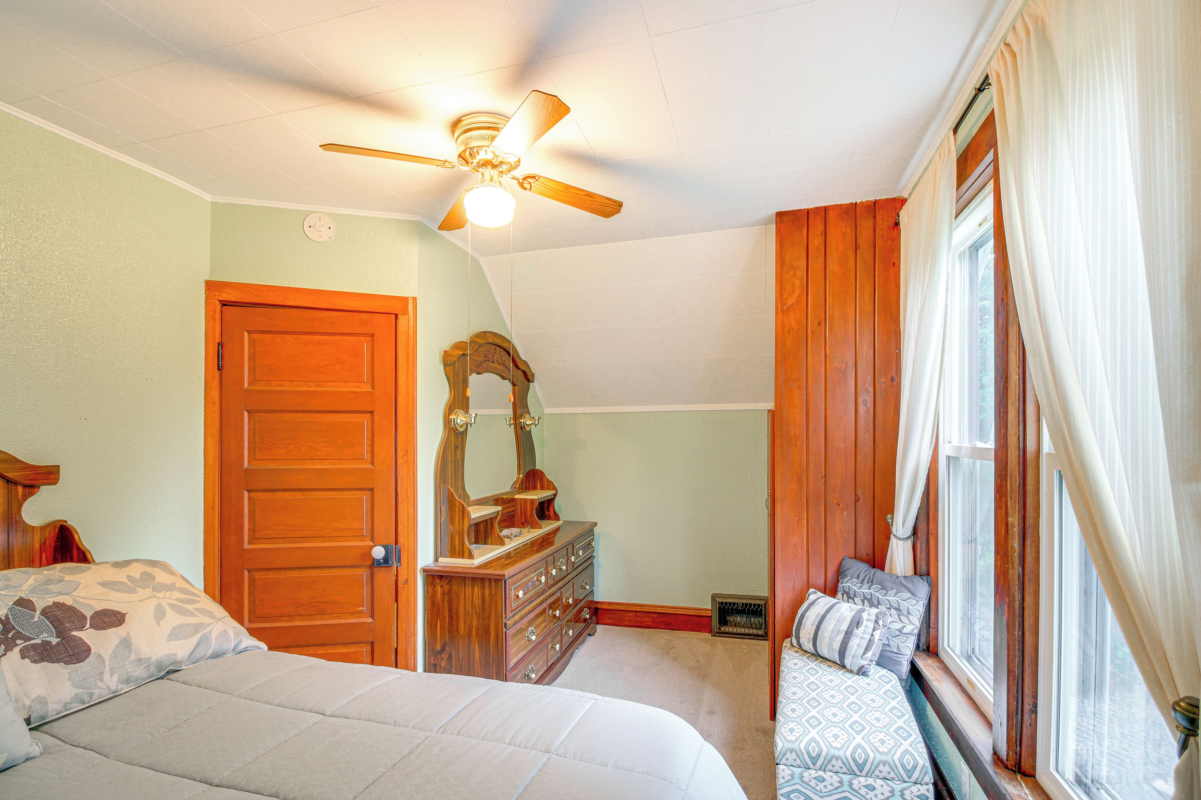 منزل (4 Bedrooms) | المنشأة من الداخل