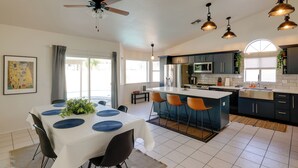 บ้านพัก (3 Bedrooms) | ภายใน