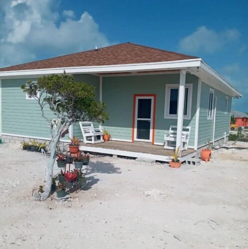 Eagle's Nest Cottage in Exuma