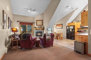 TV, fireplace - Prime 3 Bedroom looking at Keystone Mtn House! (Keystone)