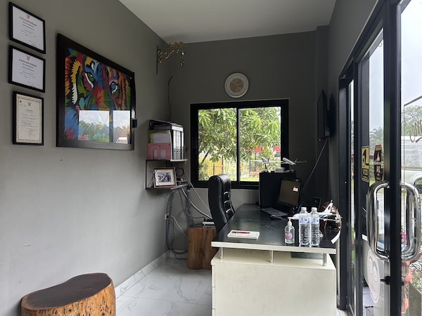 Baanmae Resort Thachana Suratthani - Chumphon