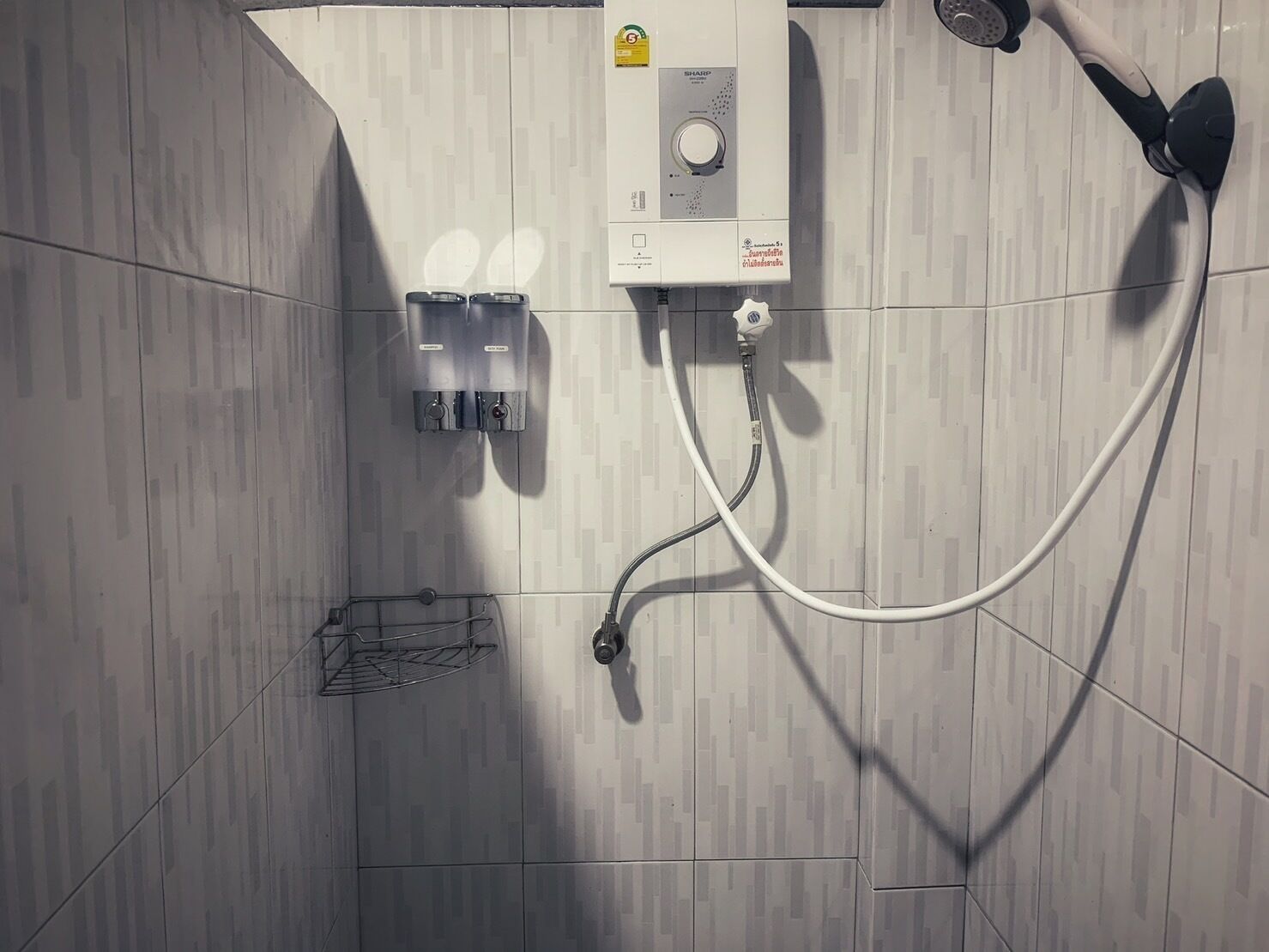Habitación superior | Baño | Ducha y cabezal de ducha tipo lluvia