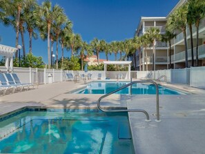 A heated pool - Kokomo on 30A – Deeded Beach Access / 3 Pools (Santa Rosa Beach)