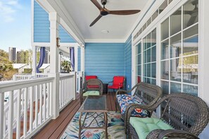 Terrace/patio - Sandbox: Private Pool & Steps to Beach! (Murrells Inlet)