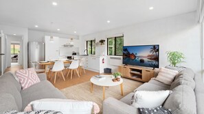 Smart TV - Kirwan 19 centrally located unit (Jindabyne)