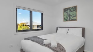 3 室のベッドルーム、WiFi、ベッドシーツ