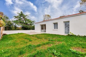 Exterior - Vendée Countryside: House for 6 persons (Commequiers)