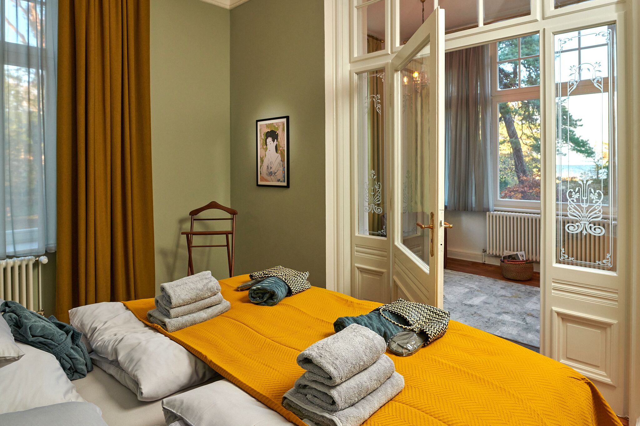 Premium Suite, Ocean View | In-room safe, soundproofing, free WiFi, bed sheets