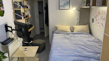 1 bedroom, free WiFi, bed sheets