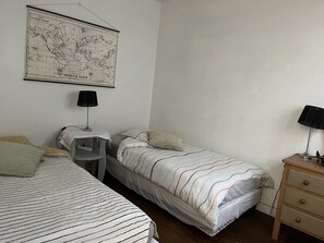 3 chambres, fer et planche à repasser, Wi-Fi