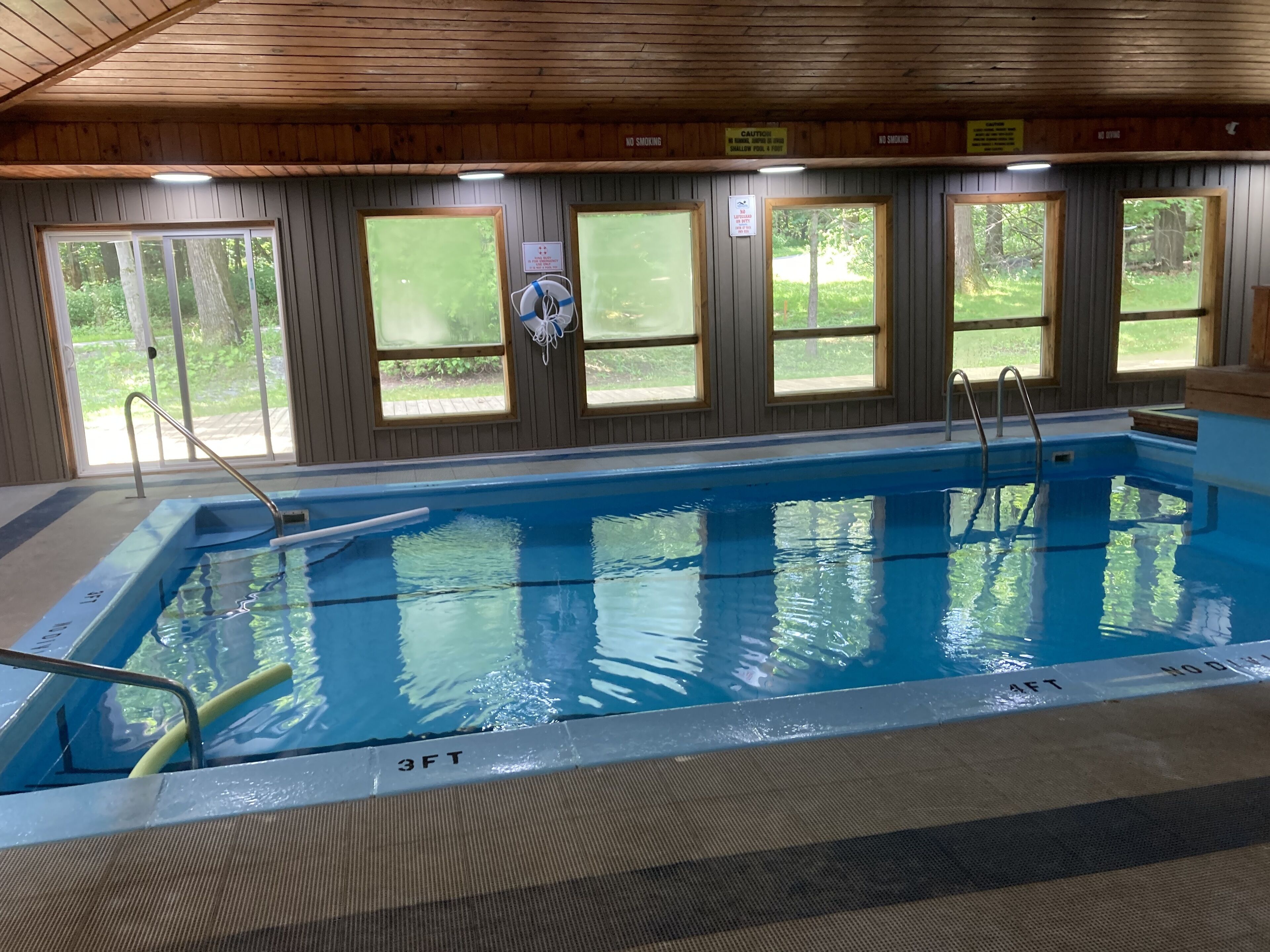 Indoor pool, outdoor pool