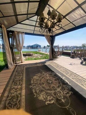 Terassi/patio
