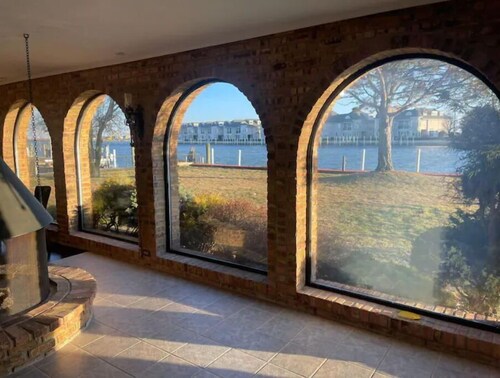 3-bedroom vacation home just 4 minutes to Lake Saint Clair