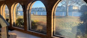 3-bedroom vacation home just 4 minutes to Lake Saint Clair