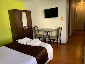 2 bedrooms