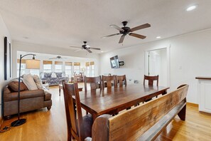 Interior - Enchanting & sunlit dog-friendly retreat with generous deck - steps to the sand (Edisto Beach)
