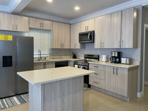 Private kitchen - 3 Bedroom Ocean Property Villa (Saint Ann's Bay)