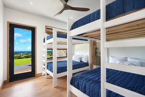6 Schlafzimmer, Bügeleisen/Bügelbrett, Internetzugang, Bettwäsche