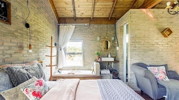 Basic Chalet | 1 bedroom, WiFi (free)