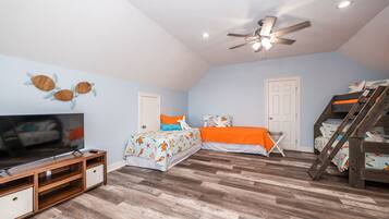 3 soverom, skrivebord, wi-fi og sengetøy