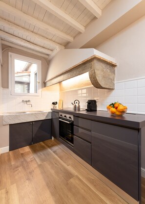 Kühlschrank, Ofen, Geschirrspüler, Toaster