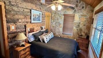 2 habitaciones, caja de seguridad en la habitación y ropa de cama