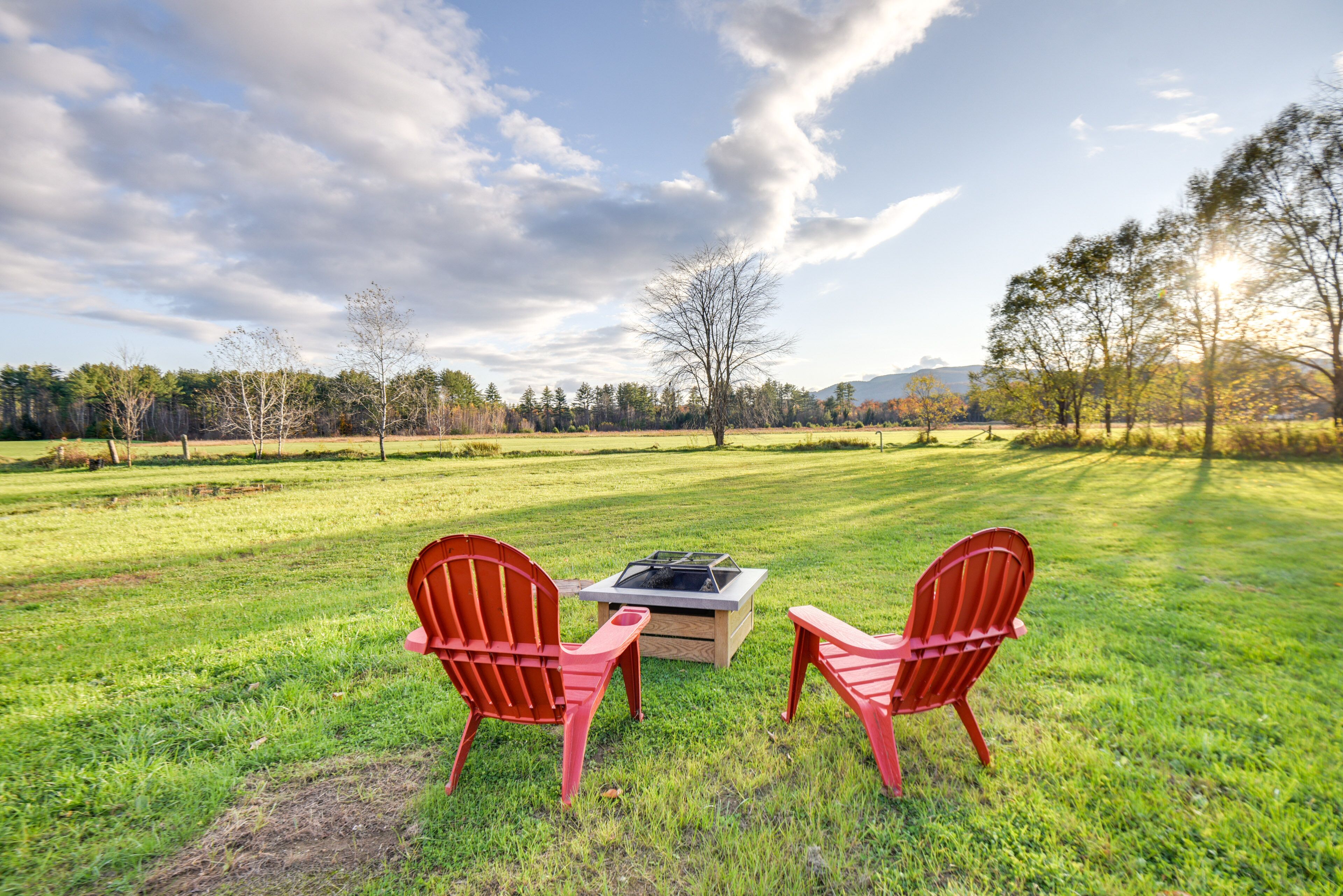 ‘Farmview’ Duplex ~ 2 Mi to Newfound Lake!