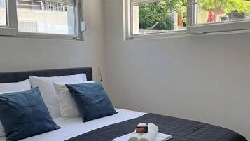 1 bedroom, WiFi, bed sheets